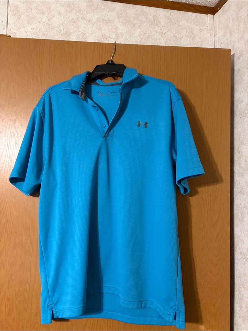 Under Armour Men’s Turquoise Performance Polo